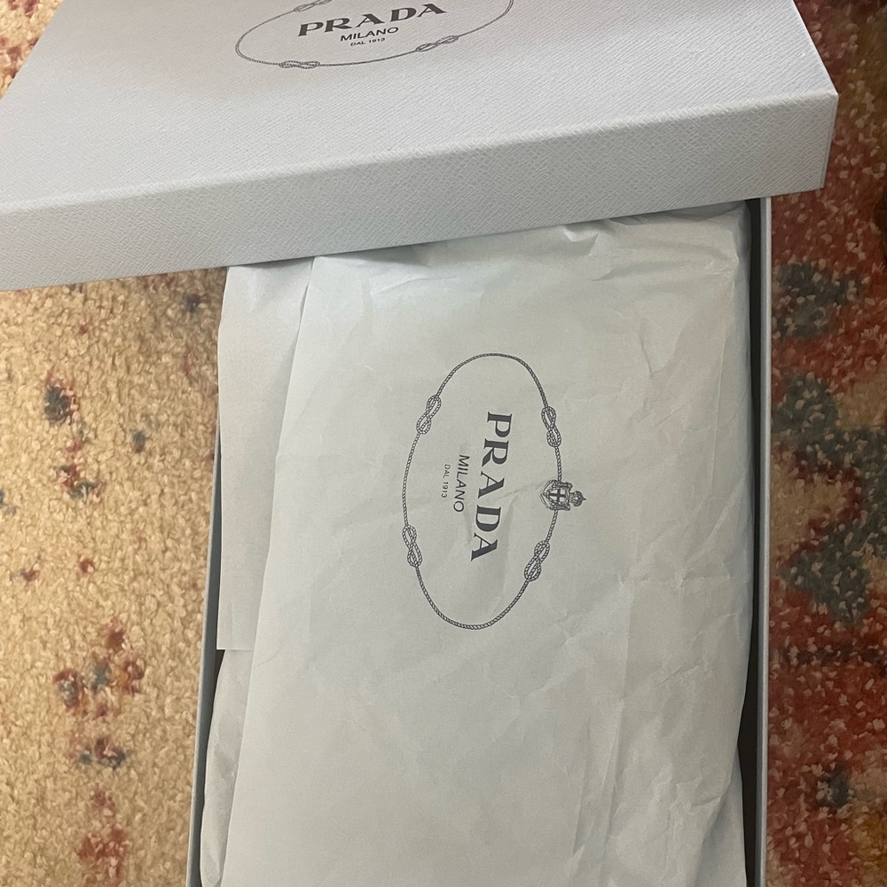 Prada sandals 36 1/2 - Picture 3 of 3